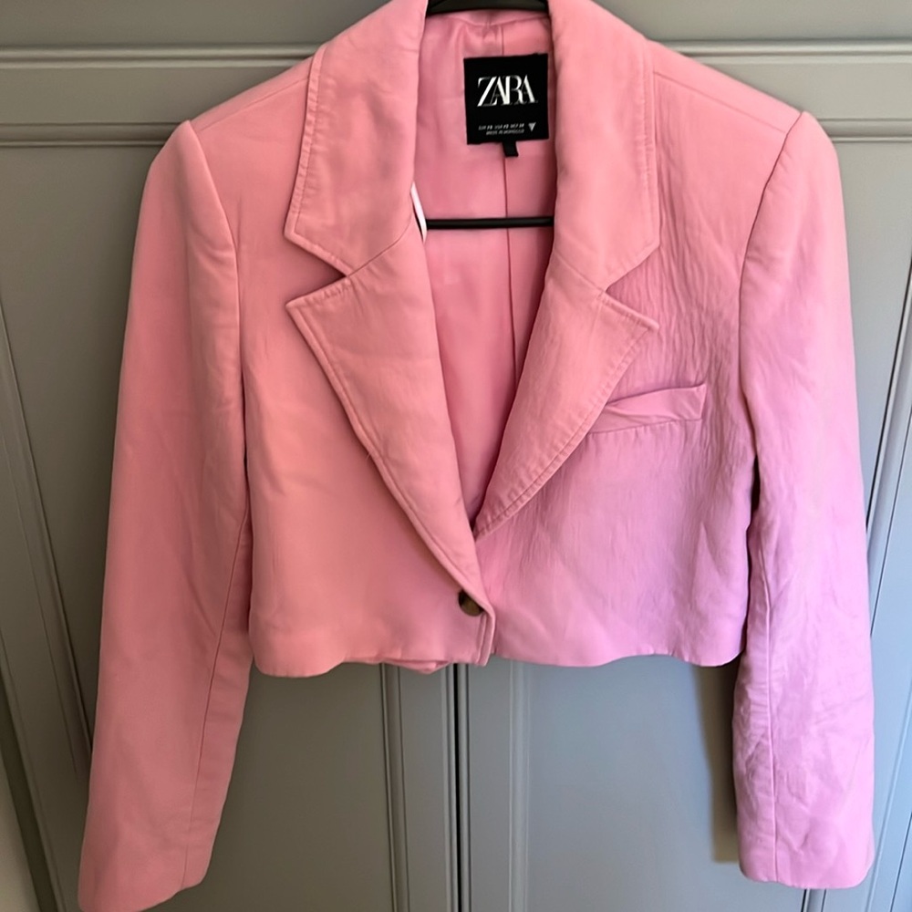 Women’s pink Zara cropped jacket size xs euc